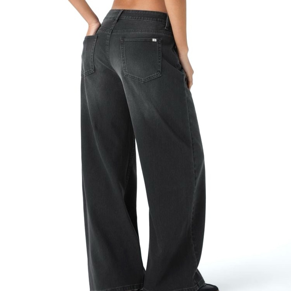 HALARA Charcoal Wide-Leg Jeans